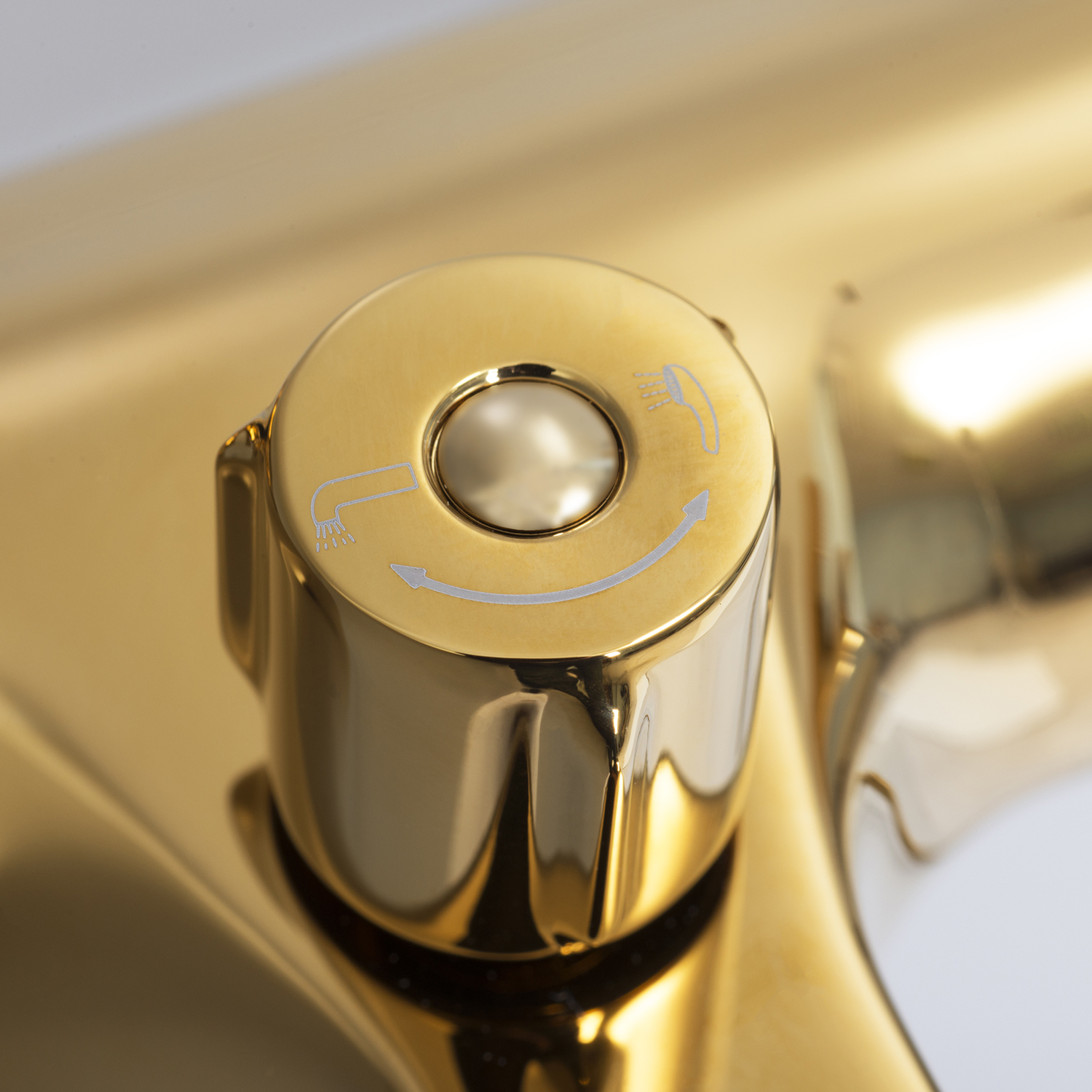 Зауэр (Sauer) 7101 Смеситель для ванны с коротким изливом